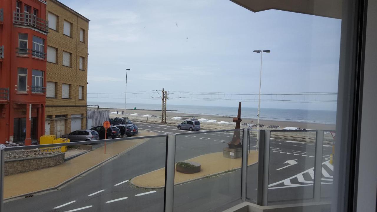 Raversijde With Sea View Apartamento *
